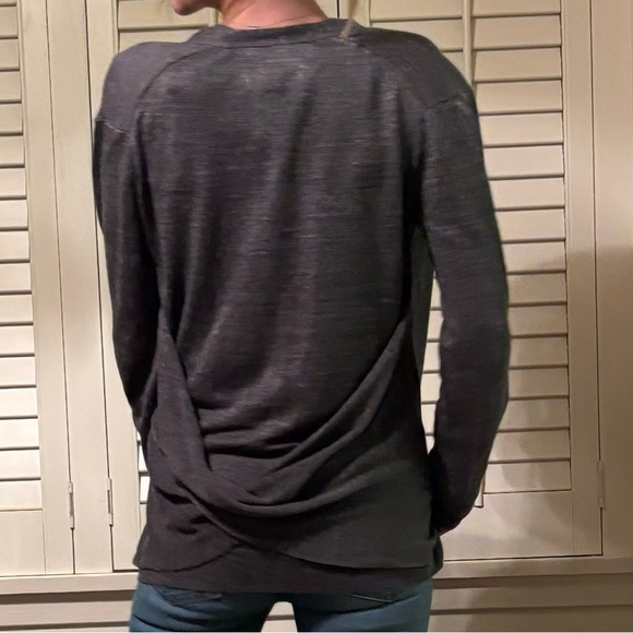 Bruchu Walker new matching linen cardigan set - Picture 9 of 15